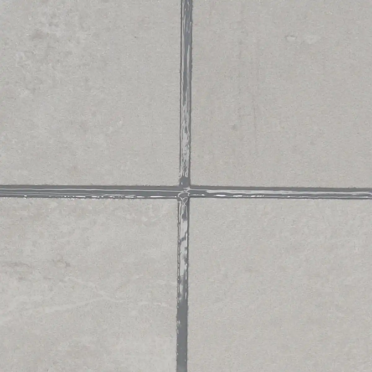 Joint de carrelage en cartouche Gris Souris "Shallow Bright Grey"