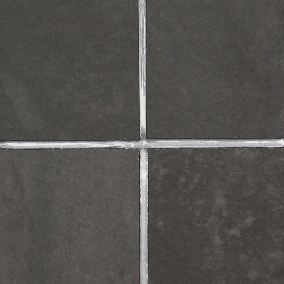 Joint de carrelage en cartouche Gris Nacre "Ligth Grey"